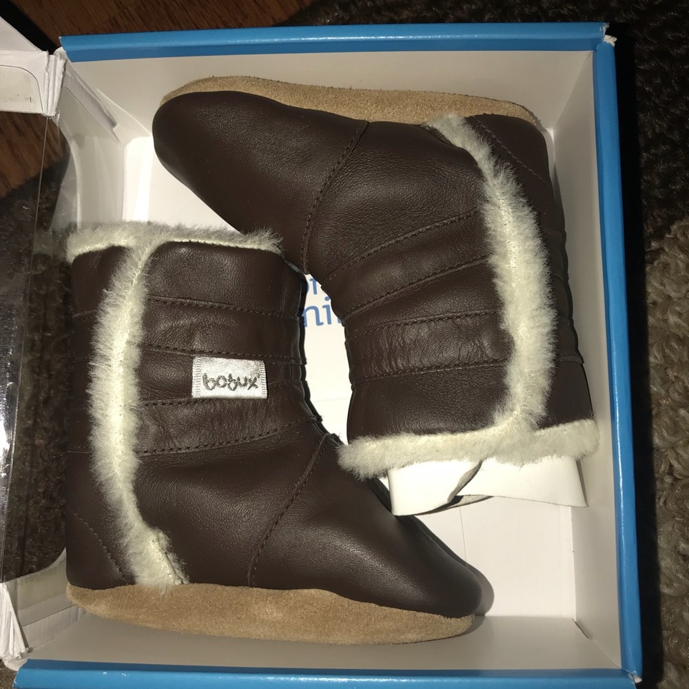 Little girl booties.